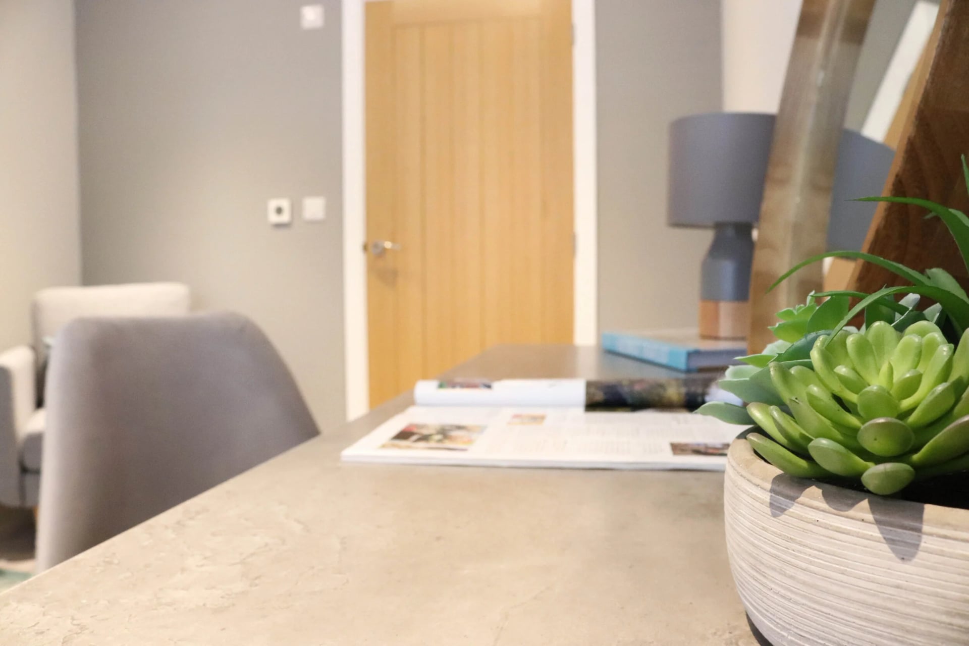 “Staging to attract” series: The professional family